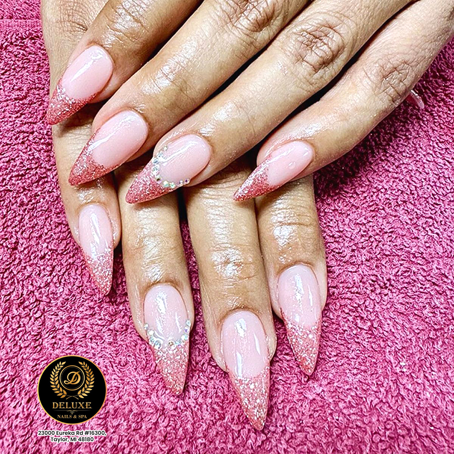 Nails Designs | Deluxe Nail Salon & Spa